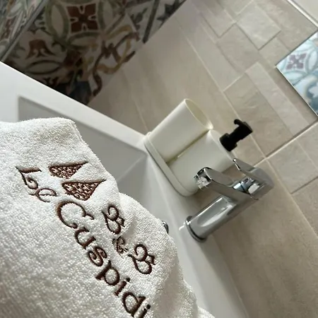 Le Cuspidi Bed & Breakfast *